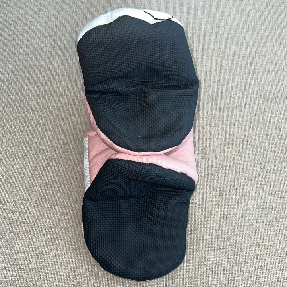 🆕 Disney Mickey Mouse Happy Easter 2 Pack Mini Oven Kitchen Mitts